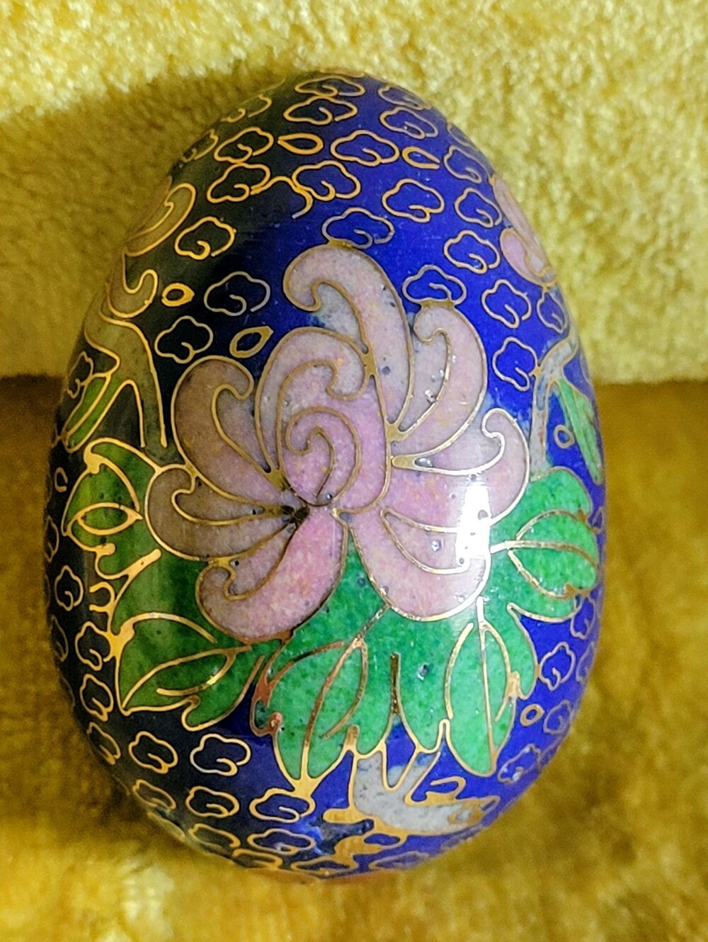 Vintage Chinese Cobalt Blue Cloisonné Floral Egg Decorative Accent
